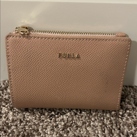 Furla Blush Leather Wallet - Picture 1 of 4